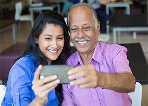 latino selfie social media