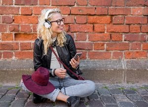 spotify listen to music